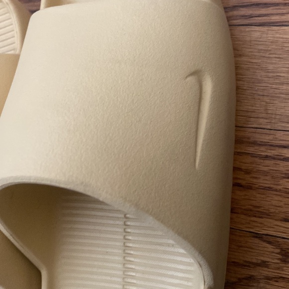 Nike sandals w7/M6 - Picture 6 of 7